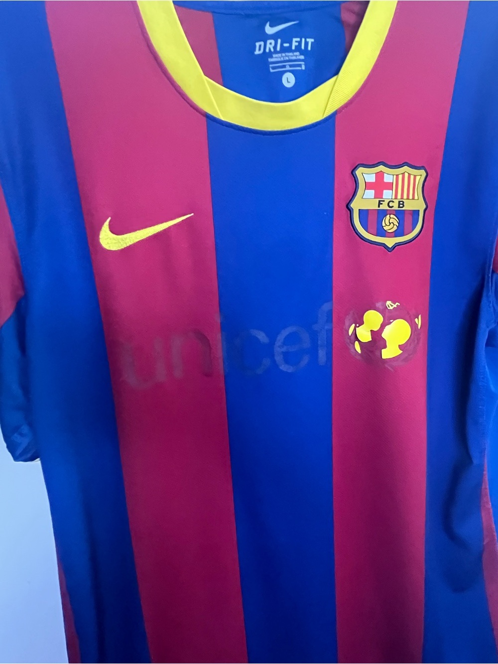 Nike FC Barcelona 2010/2011 Home Jersey Size L - Picture 2 of 6